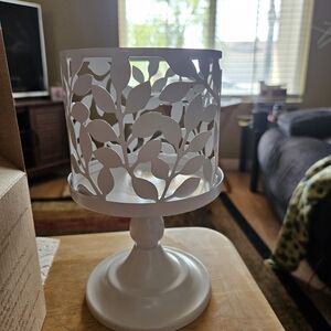 Avon 2 I One White Leaf Cutout Candle Holder Pedestal